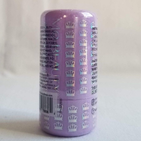 Blush + Lip Tint in Chili Crisp Red - Picture 4 of 5